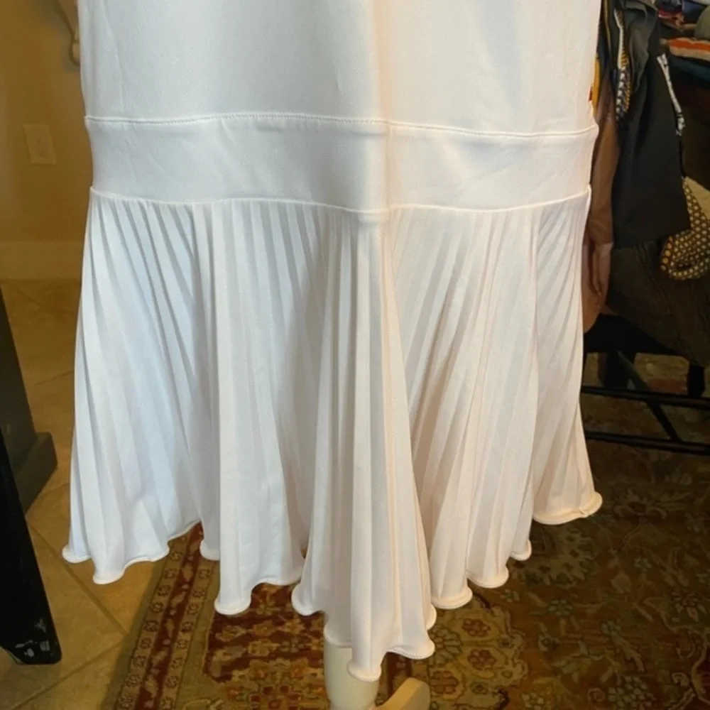 NWT Ellesse white size large Athletic dress buttons up pleated skirt,super cute - Picture 6 of 12